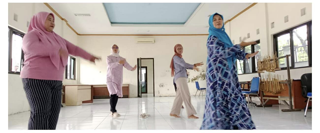 ../images/kegiatan/100222.jpg