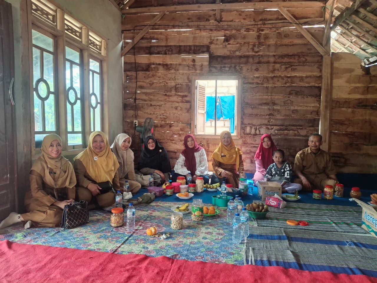../images/kegiatan/101227.jpg