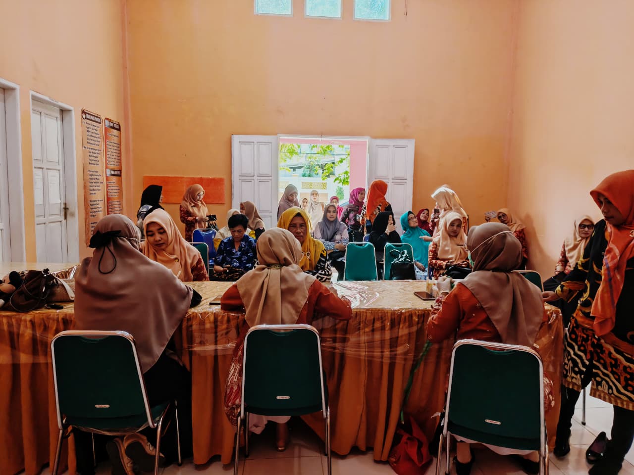 ../images/kegiatan/103230.jpg