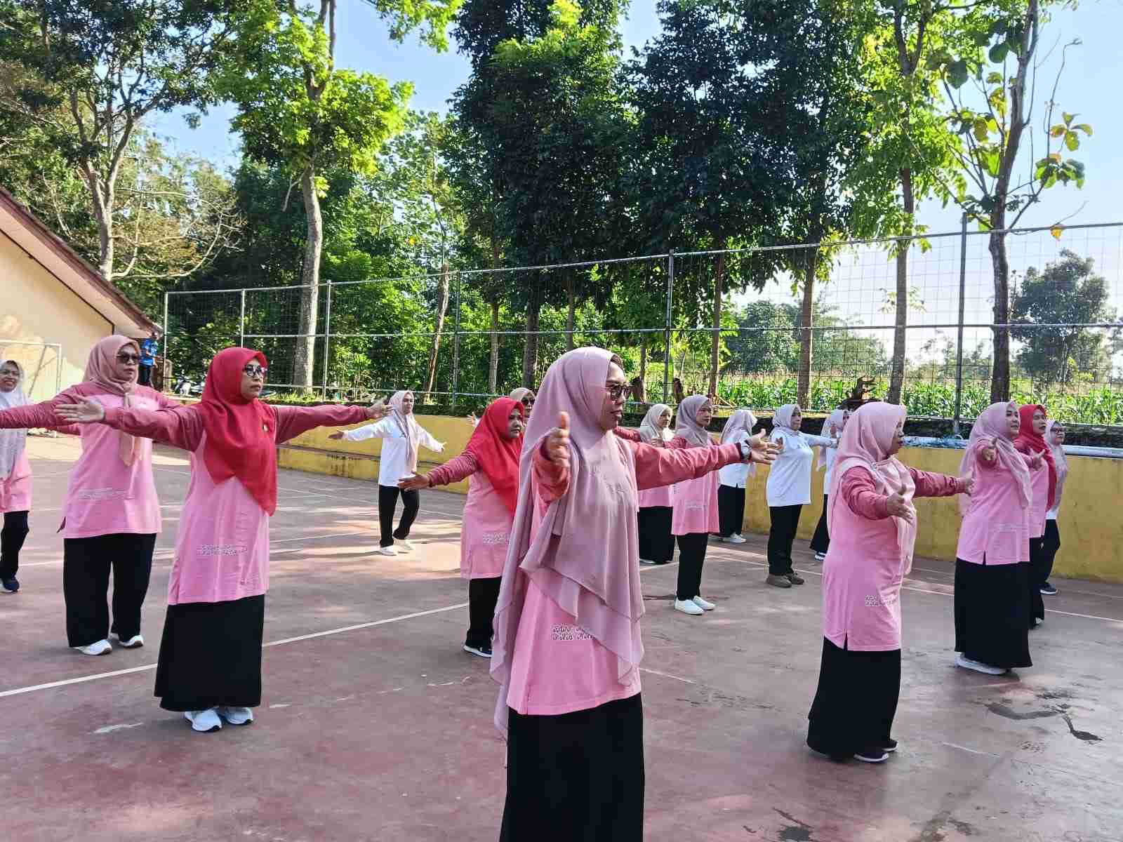 ../images/kegiatan/108030.jpg
