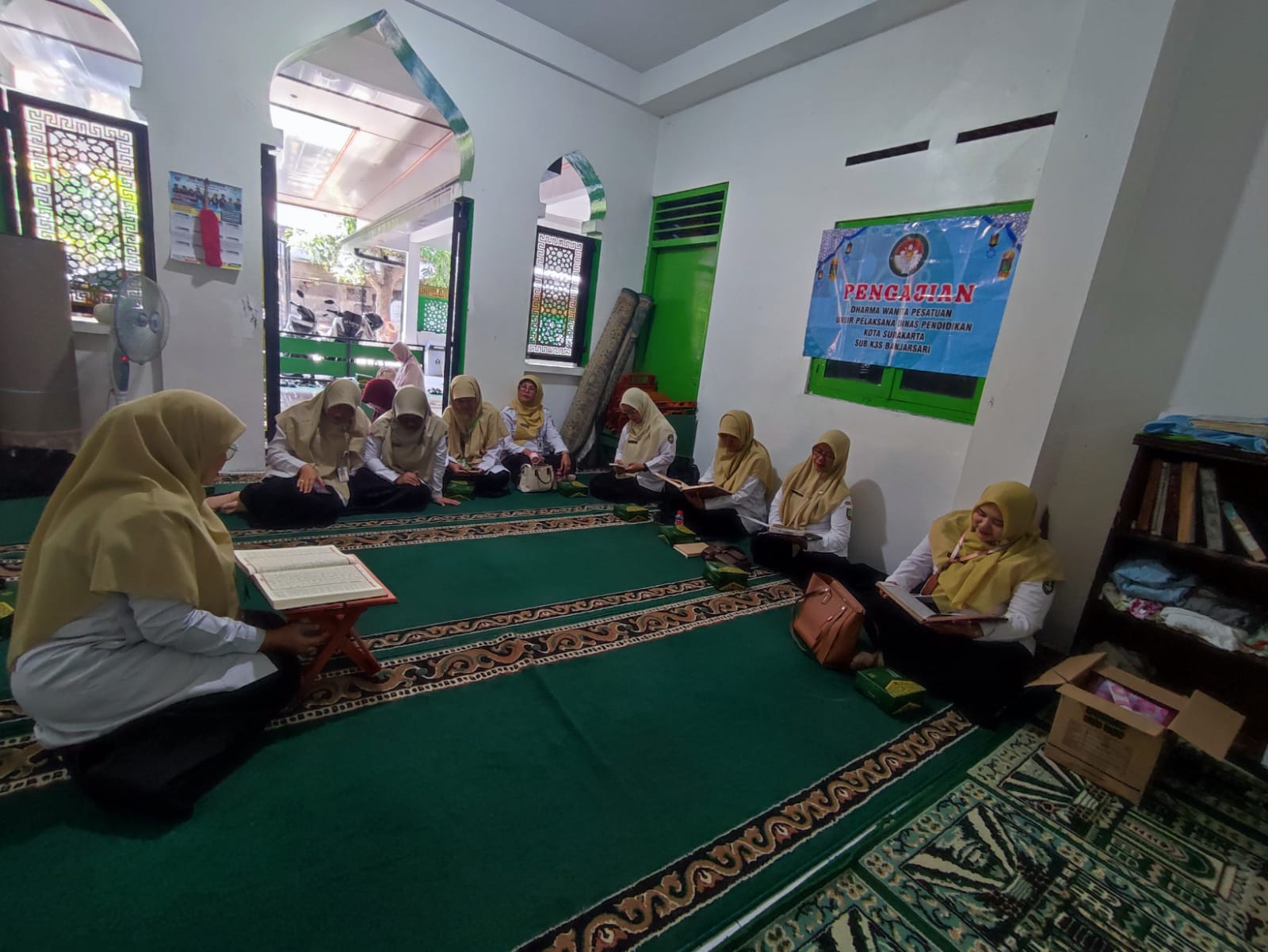 ../images/kegiatan/121903.jpg