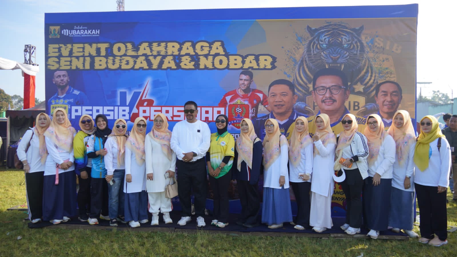 ../images/kegiatan/122613.jpg