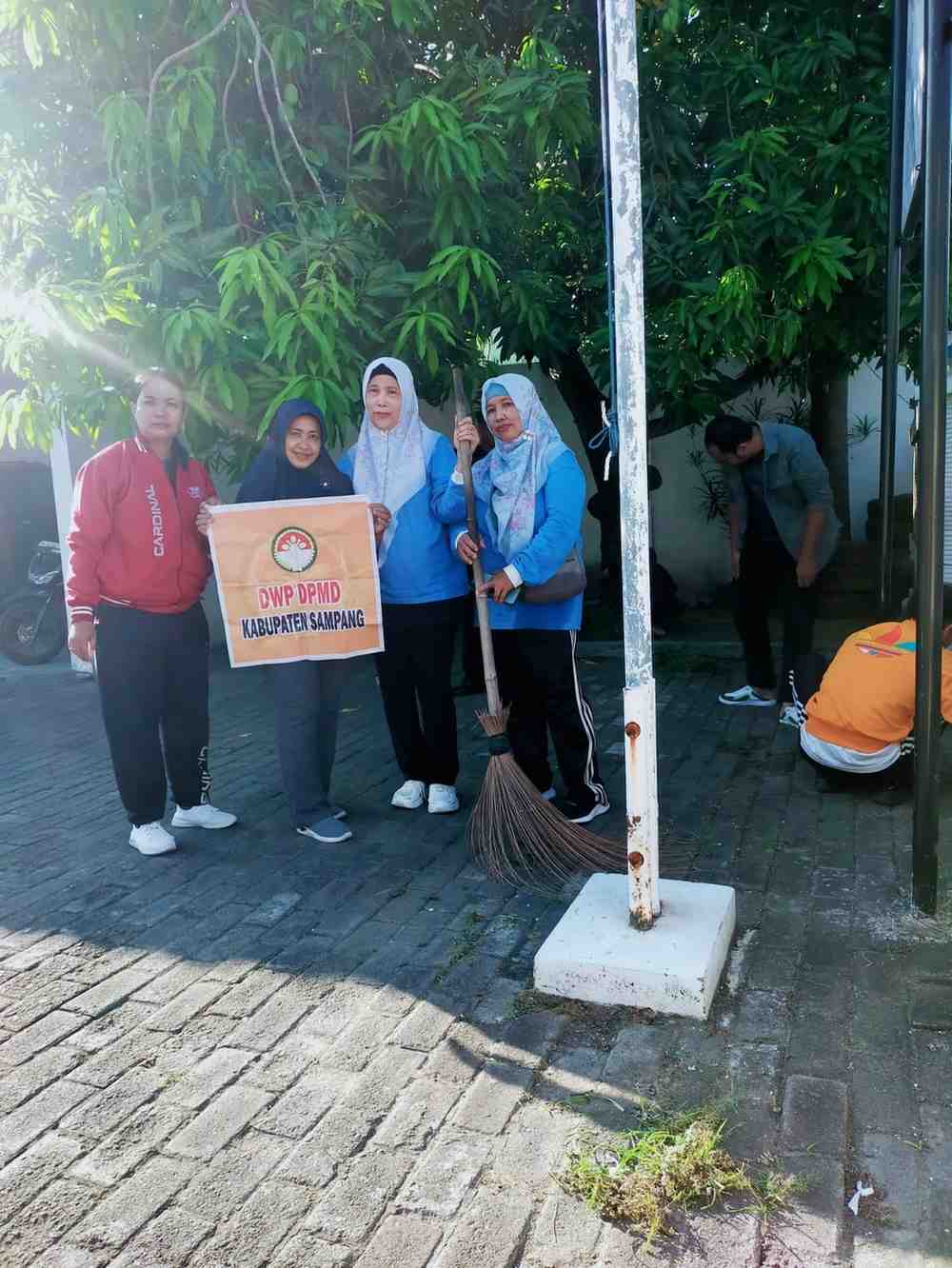 ../images/kegiatan/126222.jpg