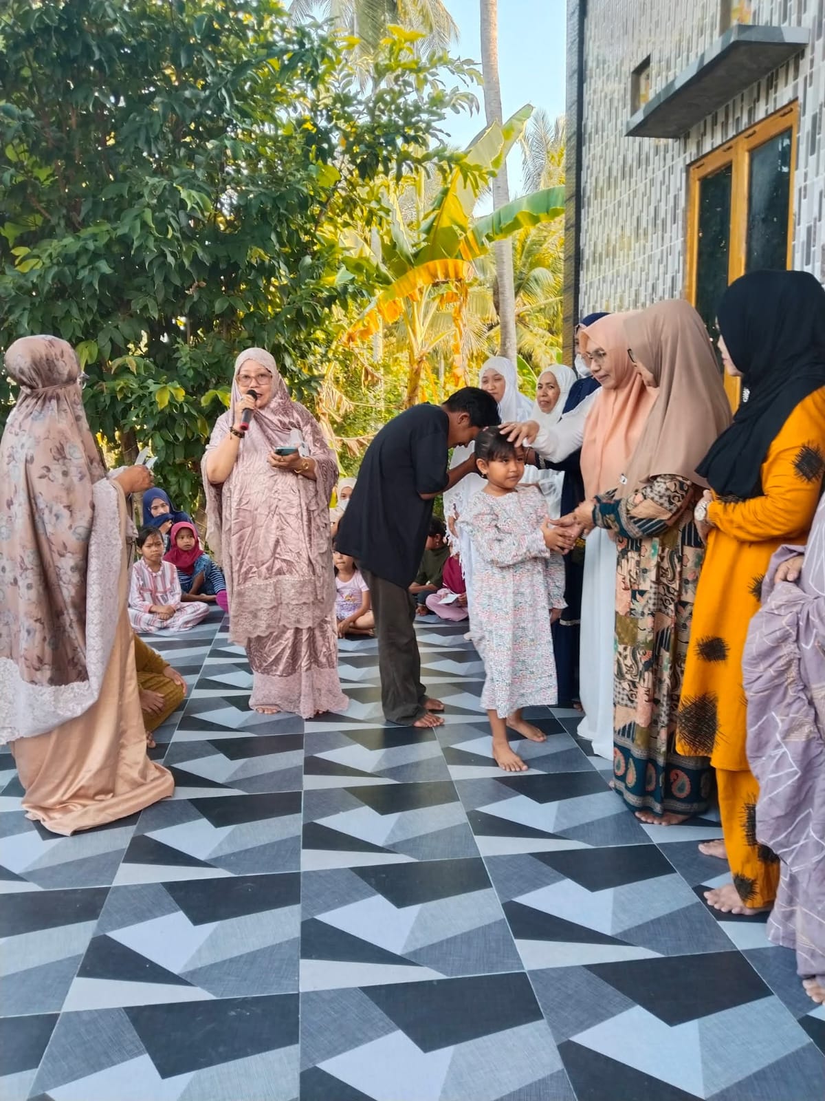 ../images/kegiatan/143937.jpg