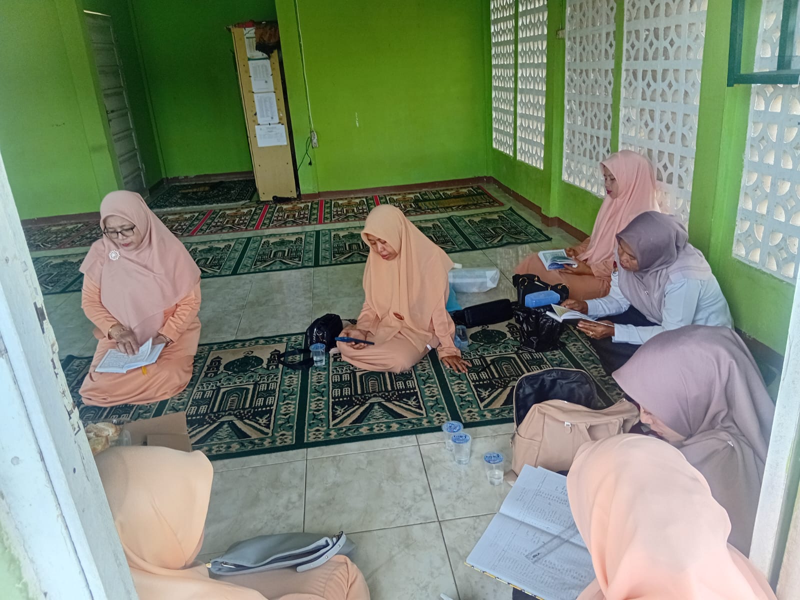 ../images/kegiatan/153548.jpg