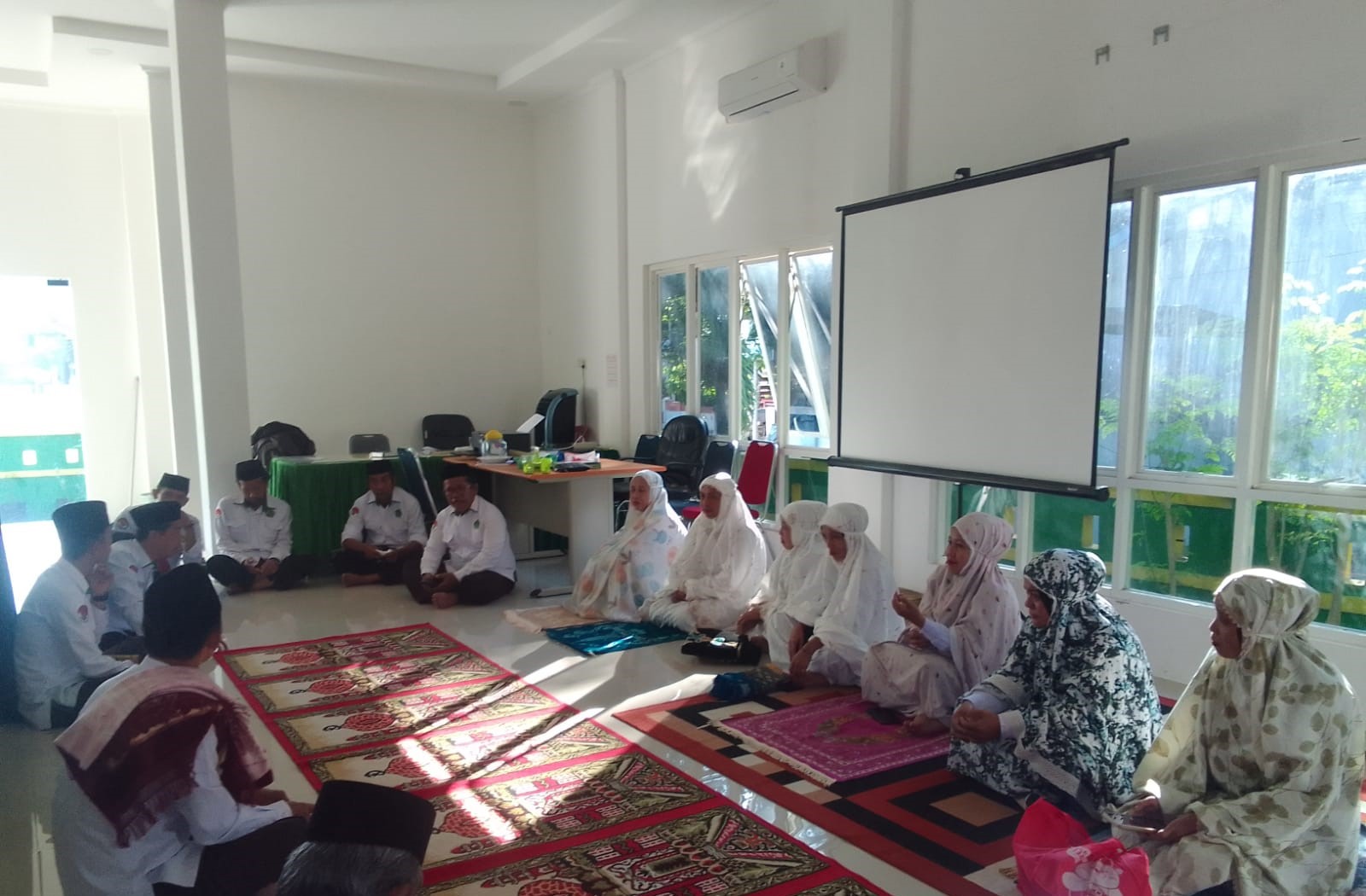 ../images/kegiatan/158994.jpg