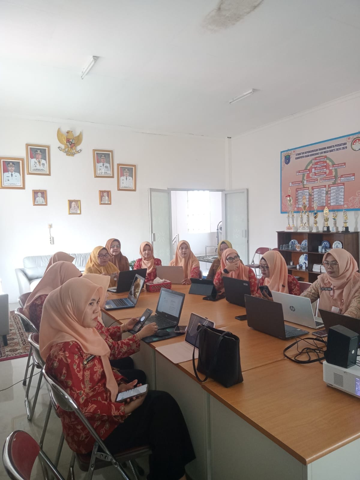 ../images/kegiatan/181900.jpg