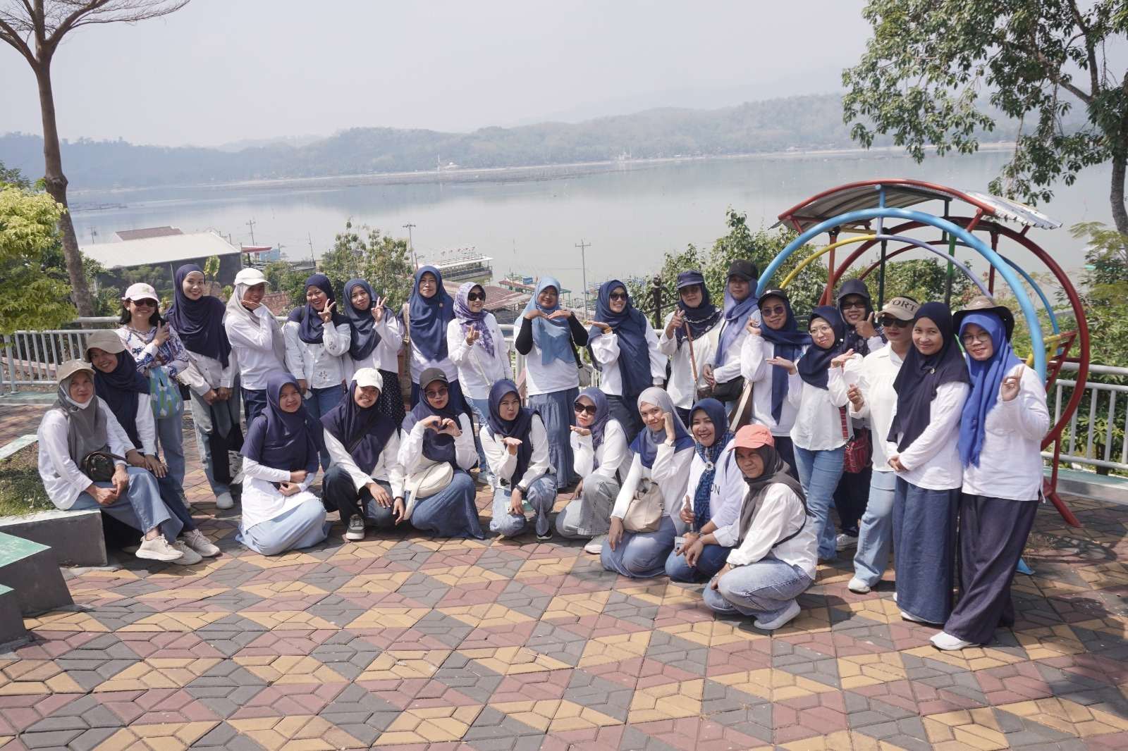 ../images/kegiatan/225065.jpg
