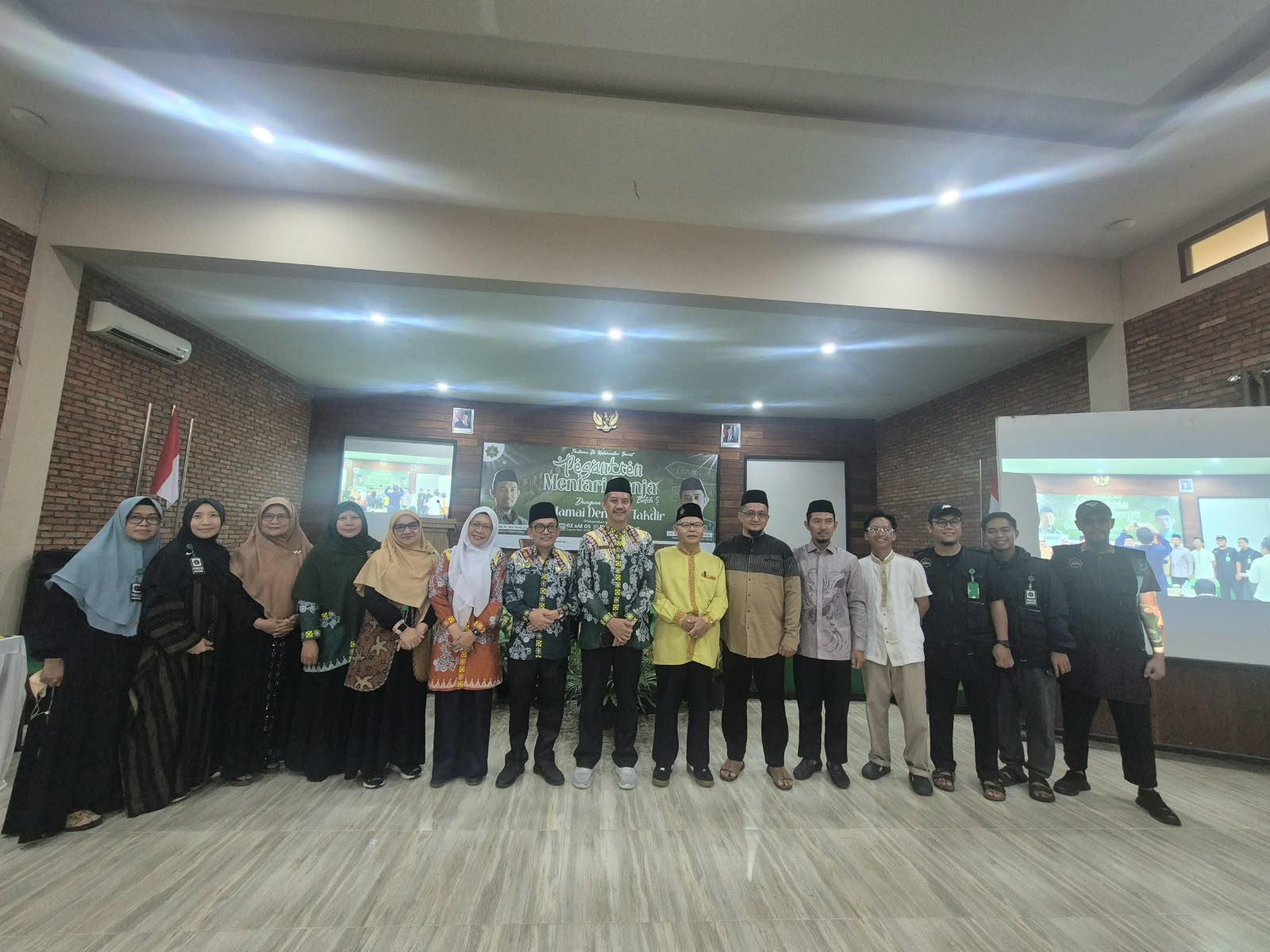 ../images/kegiatan/225608.jpg