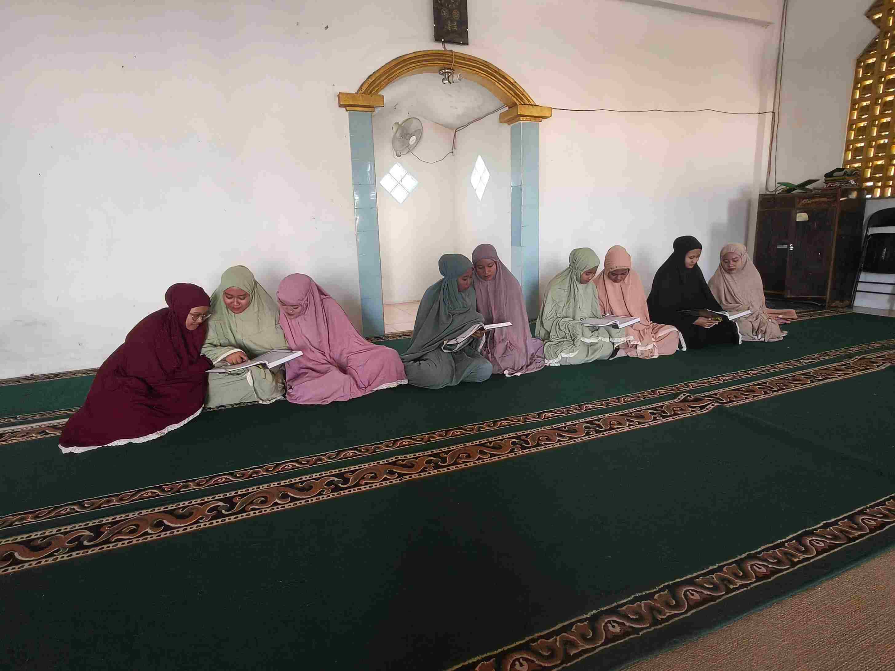 ../images/kegiatan/227425.jpg