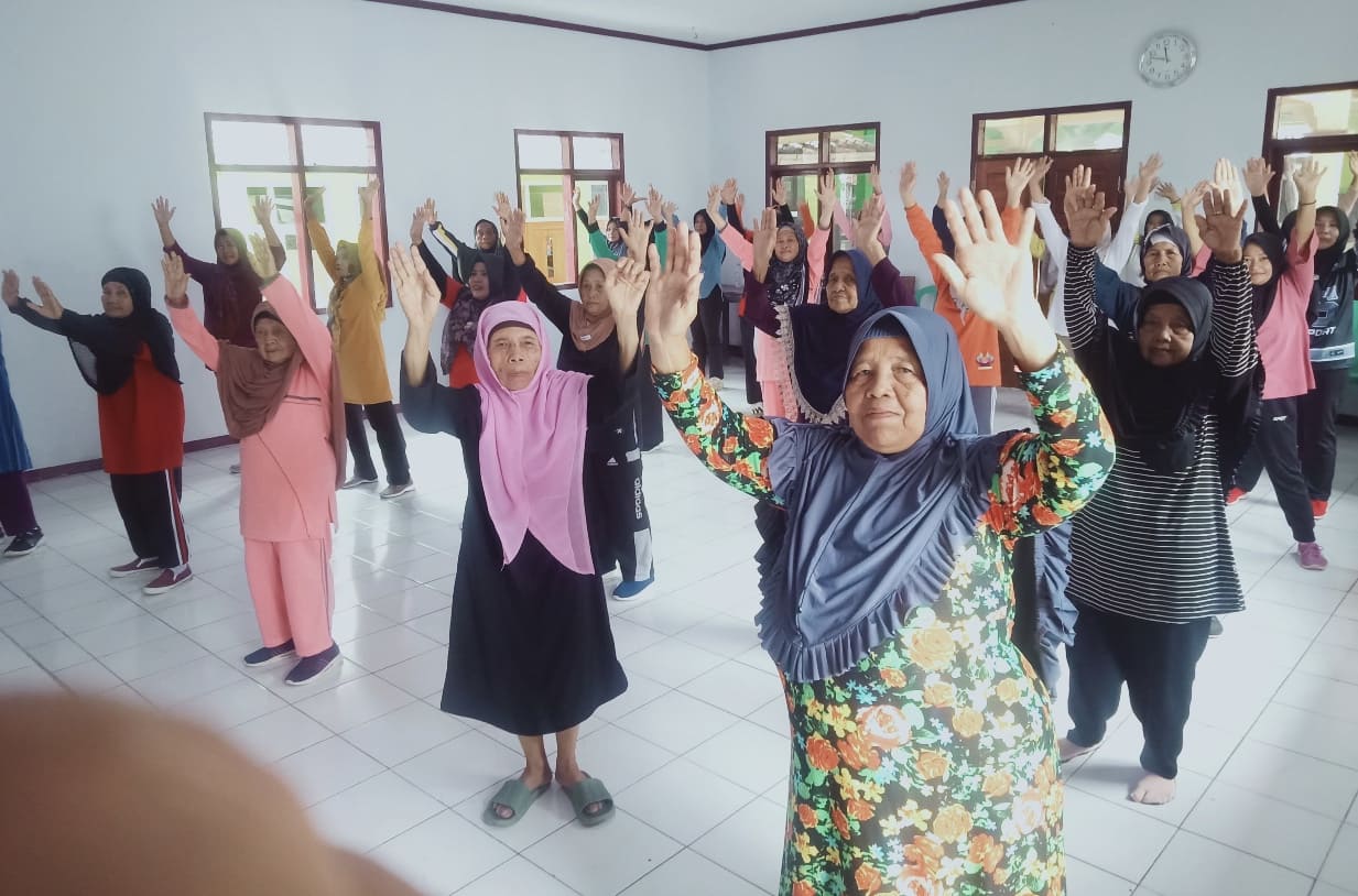 ../images/kegiatan/229749.jpg