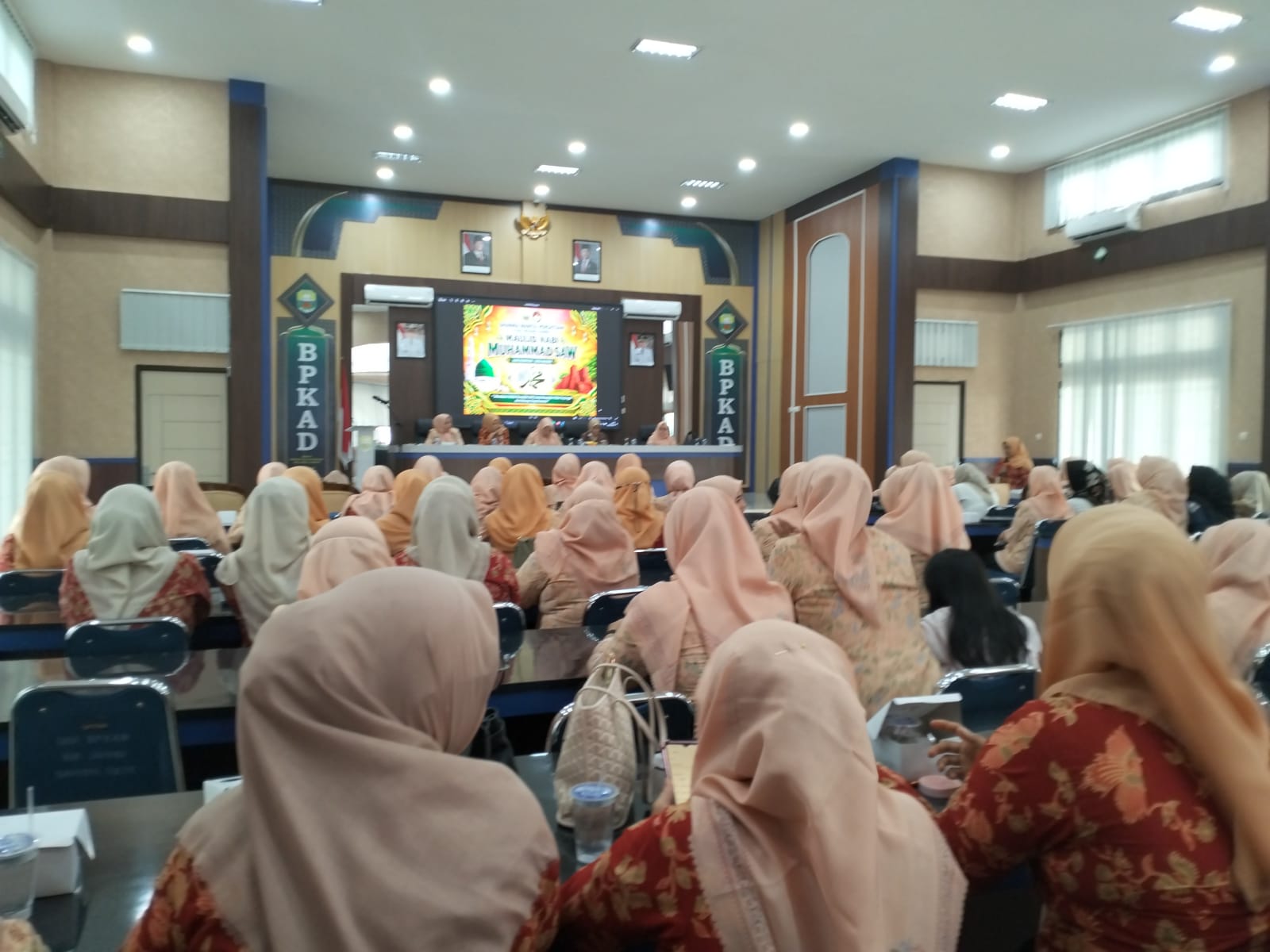 ../images/kegiatan/230198.jpg