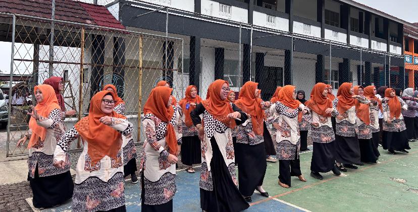 ../images/kegiatan/233903.jpg