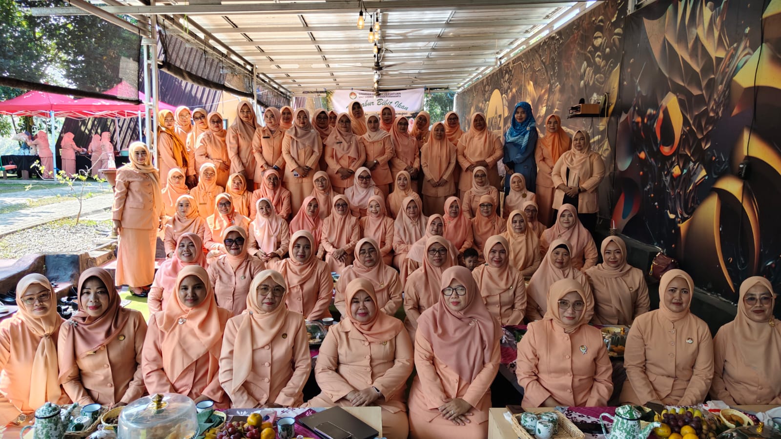 ../images/kegiatan/240498.jpg