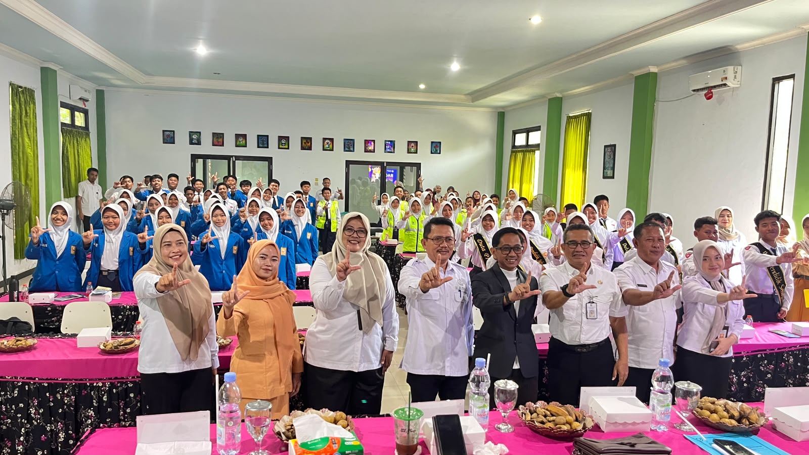 ../images/kegiatan/240653.jpg