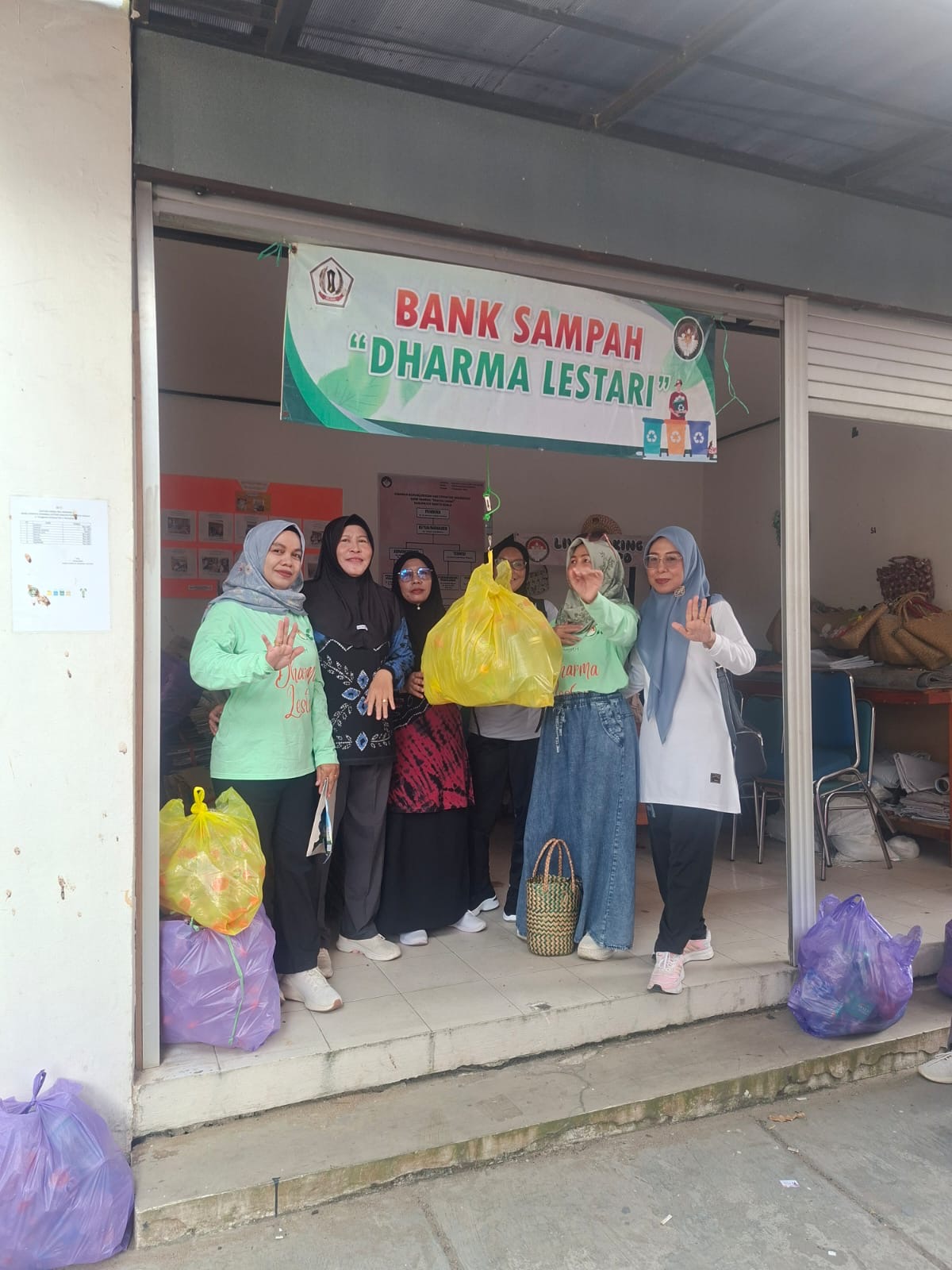 ../images/kegiatan/240837.jpg