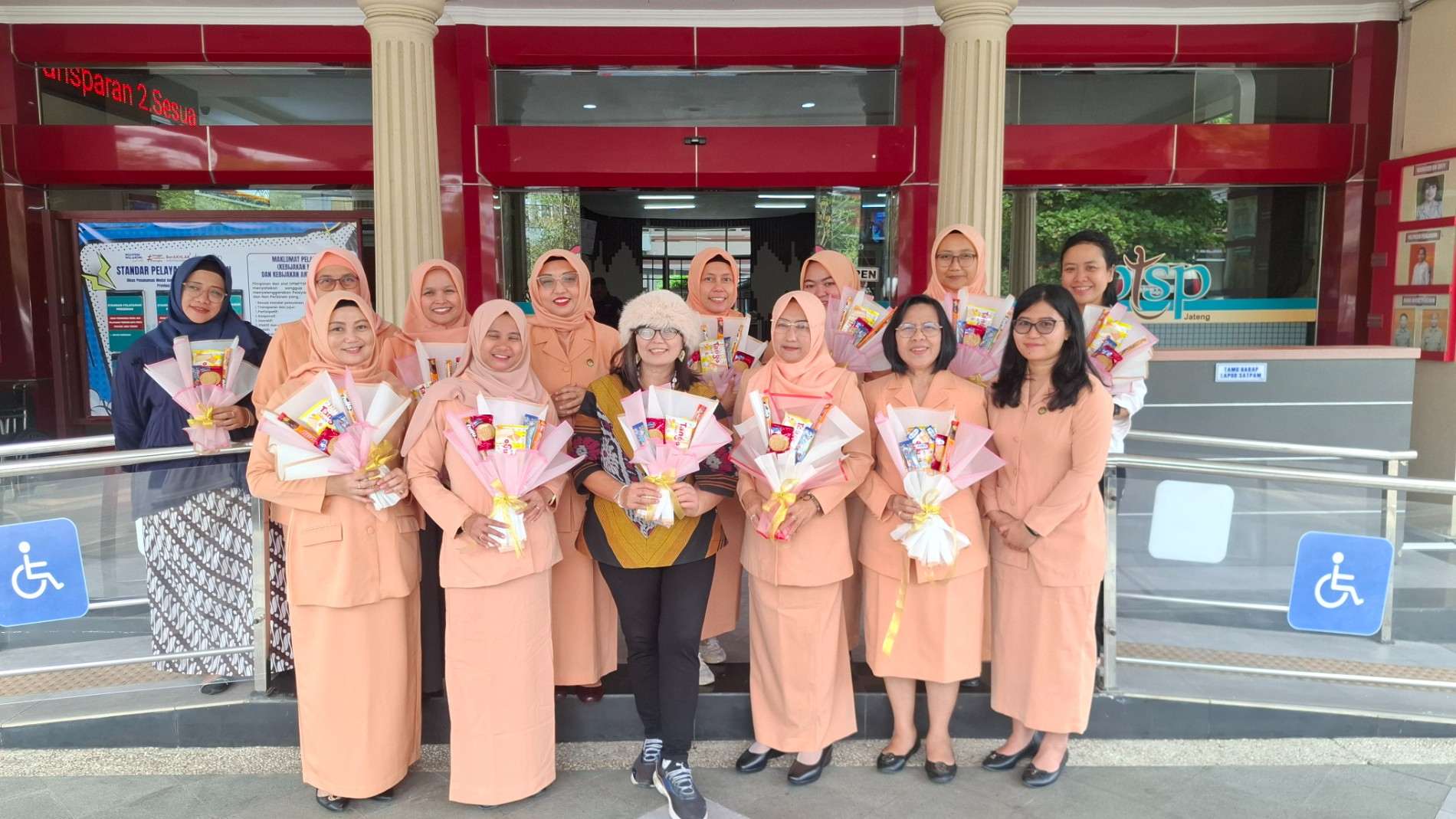 ../images/kegiatan/240884.jpg