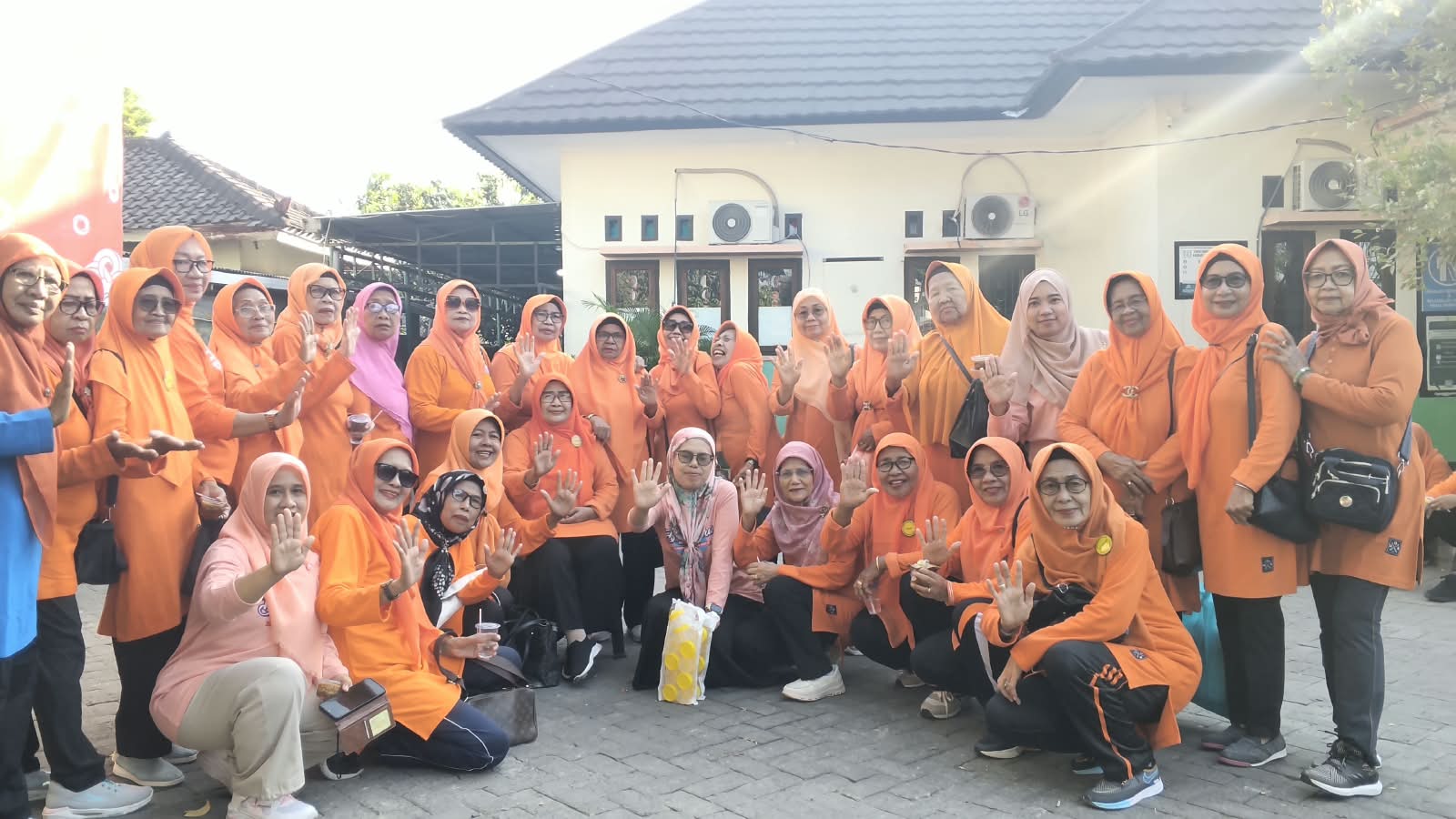 ../images/kegiatan/258174.jpg
