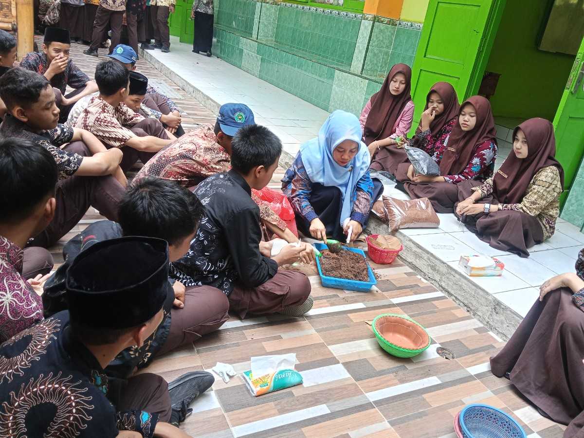 ../images/kegiatan/258497.jpg