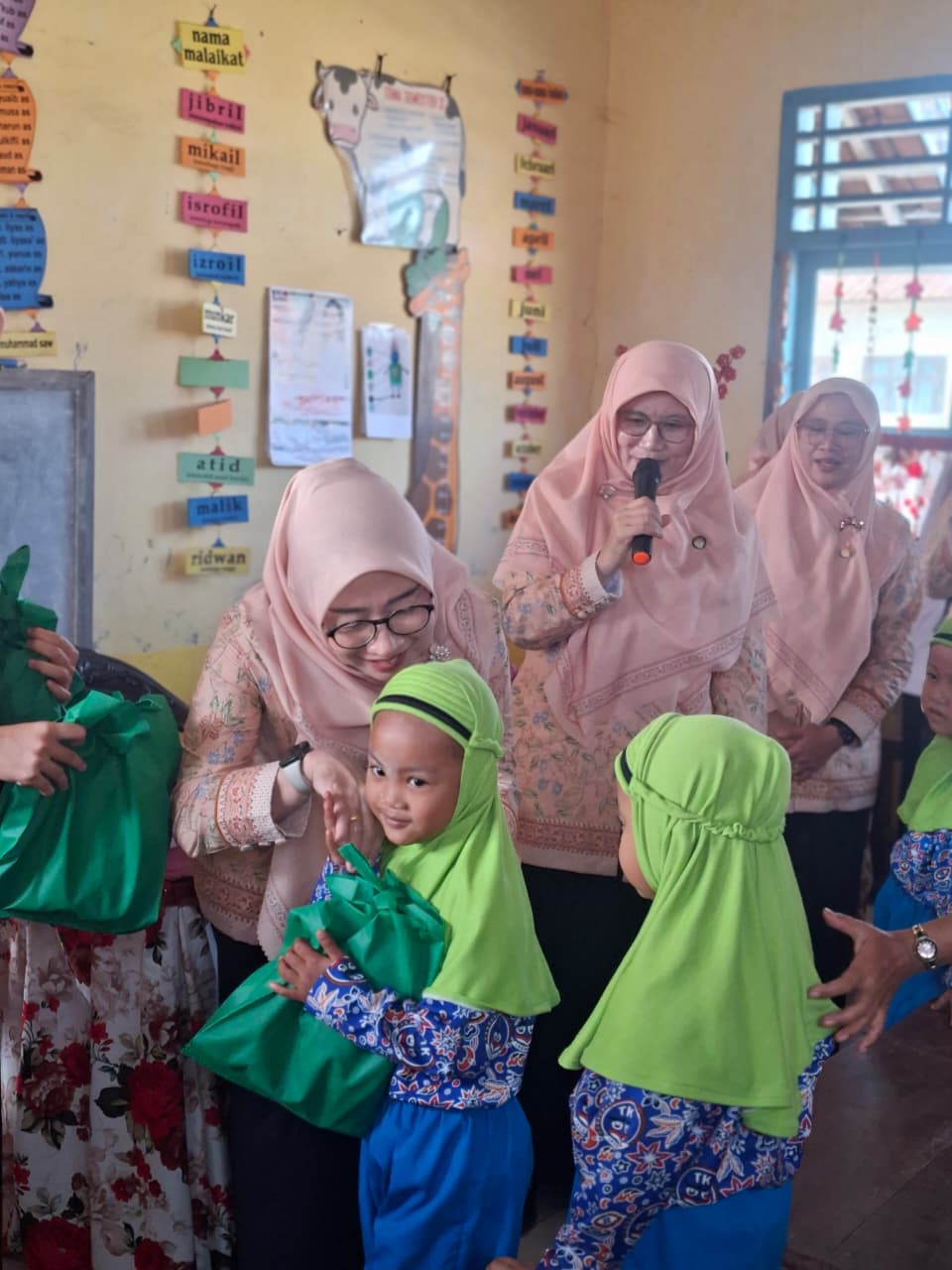 ../images/kegiatan/263549.jpg