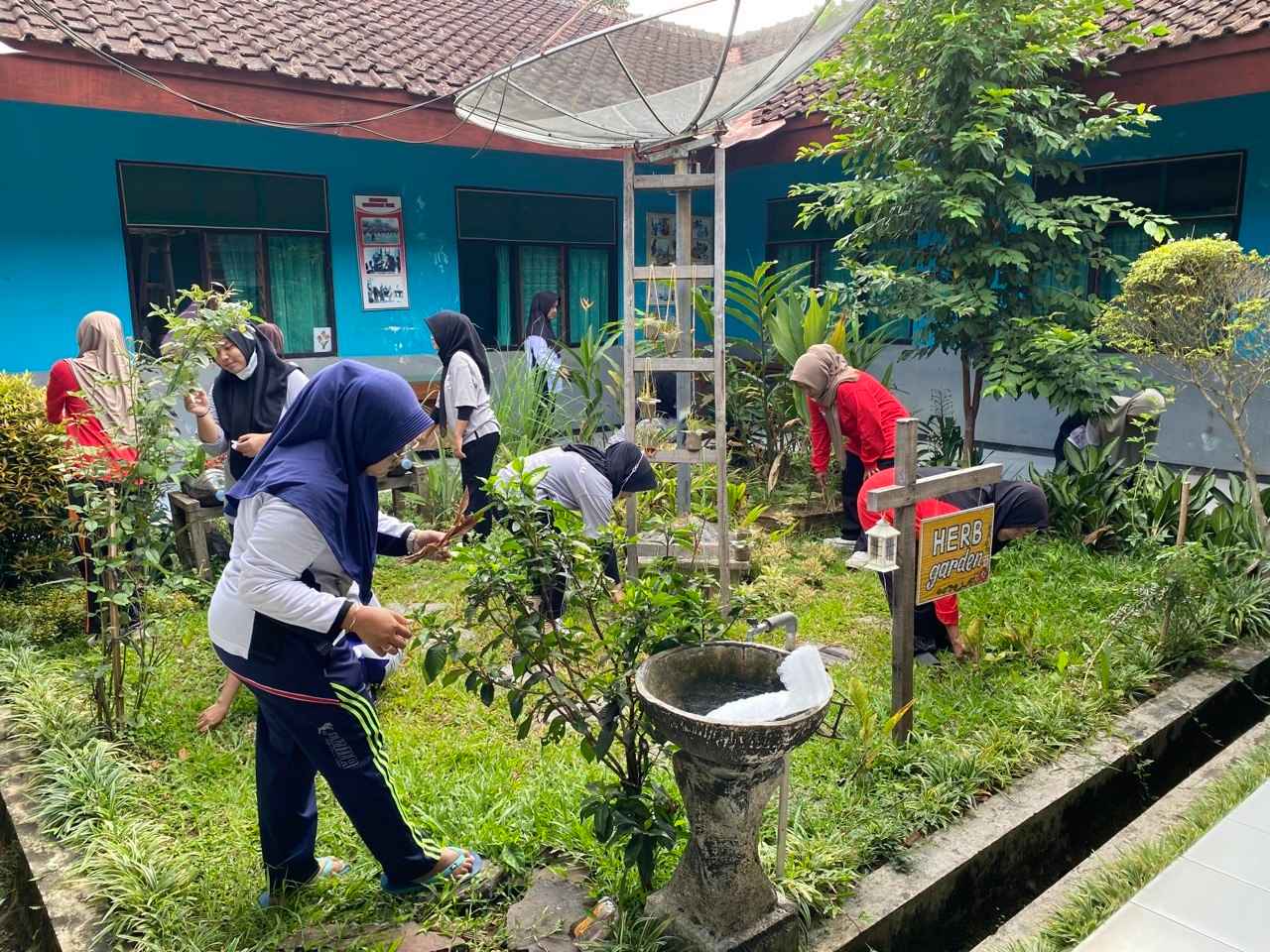 ../images/kegiatan/265509.jpg